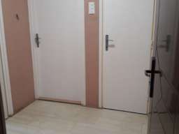 Izdajem namesten stan u centru grada