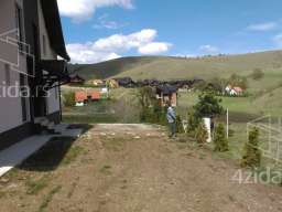 Prodajem povoljno apartman na Zlatiboru