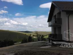 Prodajem povoljno apartman na Zlatiboru