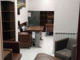 Izdaje se lokal 25m2,u atrijumu zgrade kod Arene