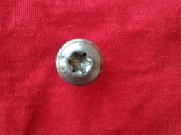 &Scaron;raf M 8 sa tork glavom