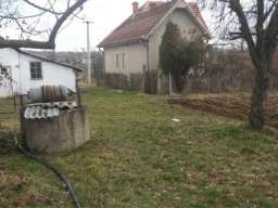 Prodajem seosko domacinstvo, Donja Trepca-Cacak