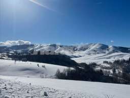 Prodajem plac na Zlatiboru 4ari