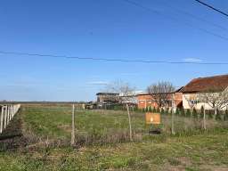 Prodaje se plac u Temerinu