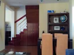 Centar-Ekonomski fakultet, LUX namesten, moderan