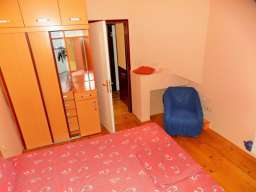 Centar-Ekonomski fakultet, LUX namesten, moderan