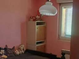 Kuća u mirnom delu naselja Tre&scaron;nja