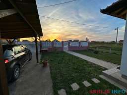 Kuća 110 m2 Grmovac Zemun 