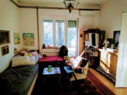 Izuzetno prijatan salonski stan u Palmoticevoj