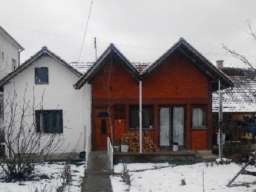 Prodajem kucu u Kraljevu