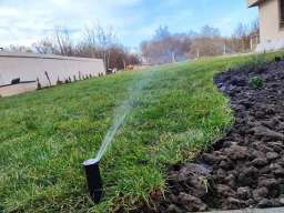 Tepih trava i zalivni sistemi