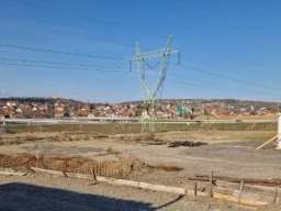 Izdaje se hala sa placem-Vozdovac, selo Rakovica (Kruzni put)