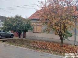 Kuća 80 m2 Stara Pazova